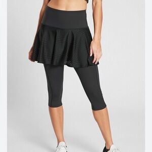 ATHLETA A Game 2 in 1 Crop Tight Black Size Medium